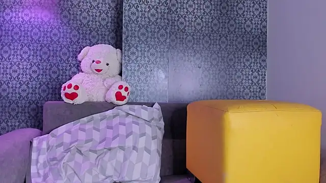 AmberRoses  online show from 27, 11, 2025