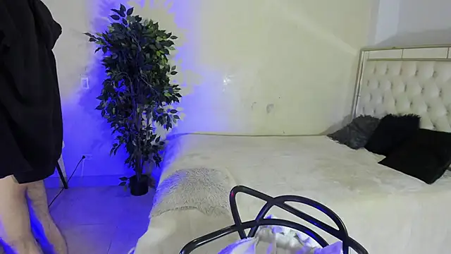 Im Dayros online show from 28, 11, 2025