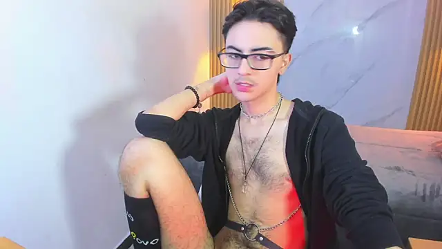 Im Dayros online show from 15, 12, 2025