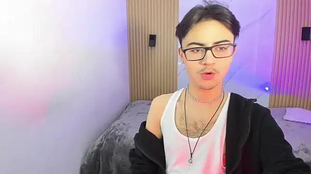 Im Dayros online show from 18, 12, 2025