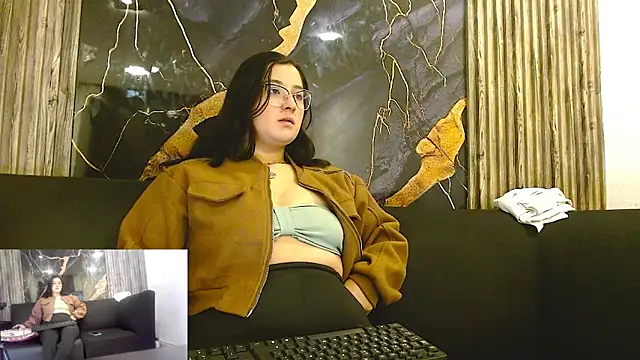 jasmine1609 online show from 5, 12, 2025