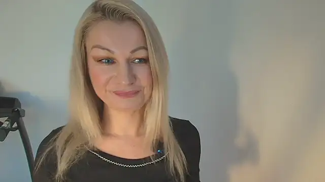 Sweet Eira online show from 11, 1, 2026