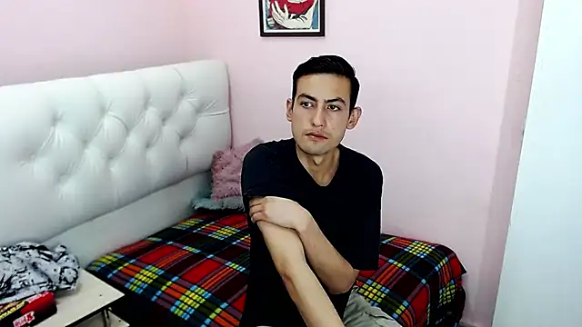 xxxstrongerboyxxx online show from 26, 11, 2025