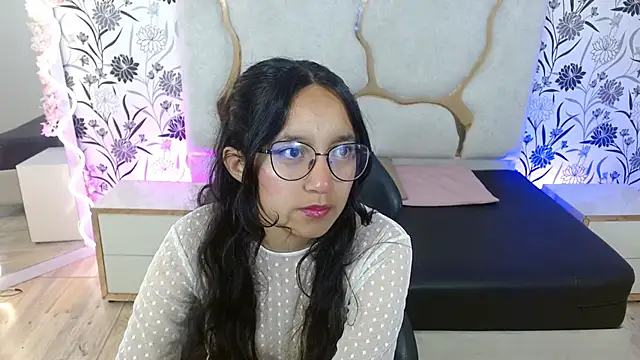 rosee tay1 online show from 15, 12, 2025