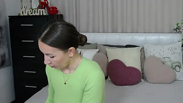 Brandy Gem online show from 14, 4, 2026