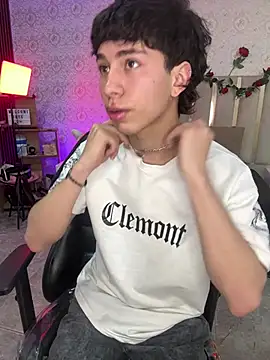 kaelwolf tay online show from 1, 4, 2026