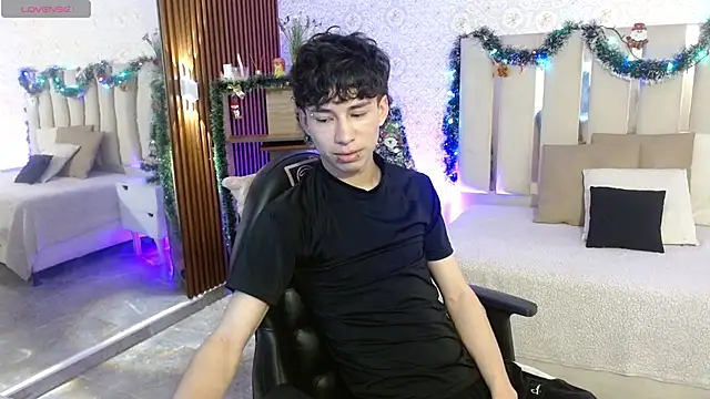 kaelwolf tay online show from 24, 11, 2025