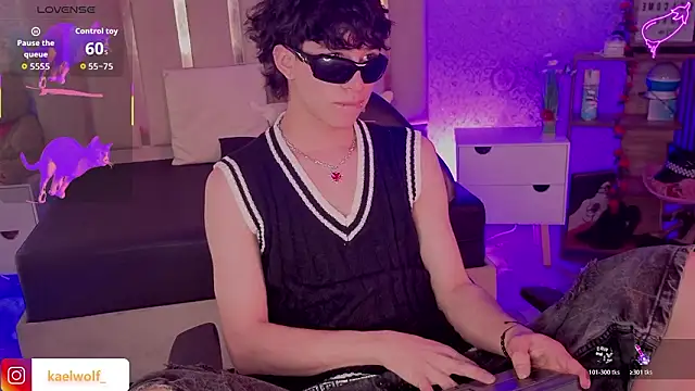 kaelwolf tay online show from 6, 3, 2026