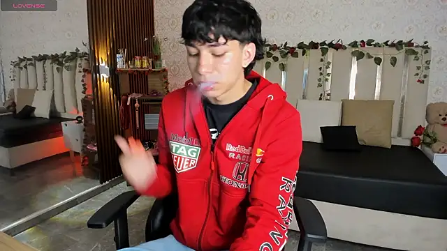 kaelwolf tay online show from 17, 2, 2026