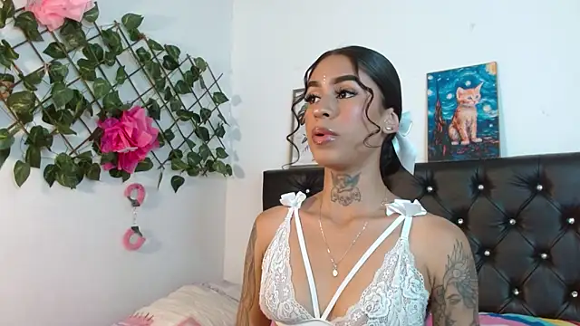 Ameliejoness  online show from 12, 2, 2026