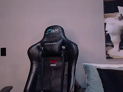 owen seth1 online show from 17, 4, 2026