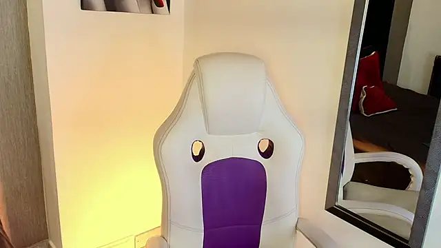 LoganFoster  online show from 8, 1, 2026