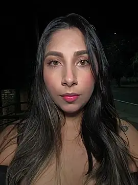 Snapshot of Catalina_ramos chatting on 4, 6, 2026 Catalina ramos online show from 4, 6, 2026