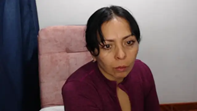 Paolahotty online show from 7, 1, 2026