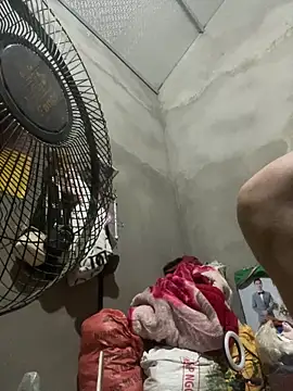 meganmeo online show from 11, 4, 2026