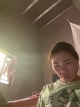 meganmeo online show from 15, 4, 2026