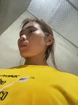 meganmeo online show from 25, 3, 2026