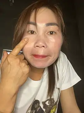 meganmeo online show from 17, 2, 2026