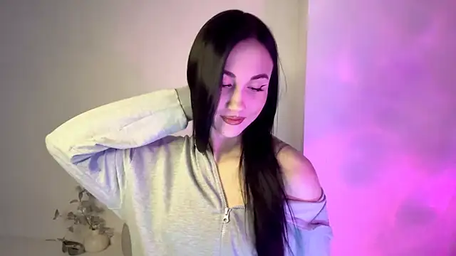 Snapshot of Beautyofnlka chatting on 1, 12, 2025 Beautyofnlka online show from 1, 12, 2025