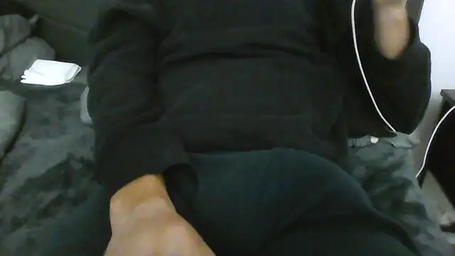 latinman7944 online show from 13, 4, 2026