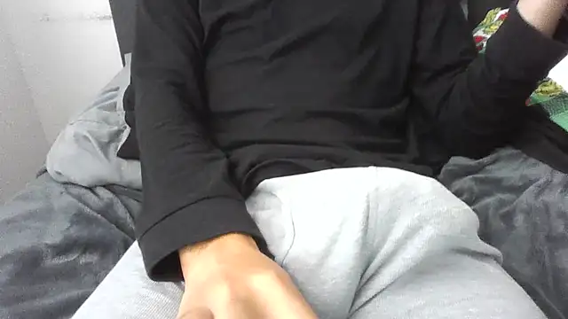 latinman7944 online show from 28, 2, 2026