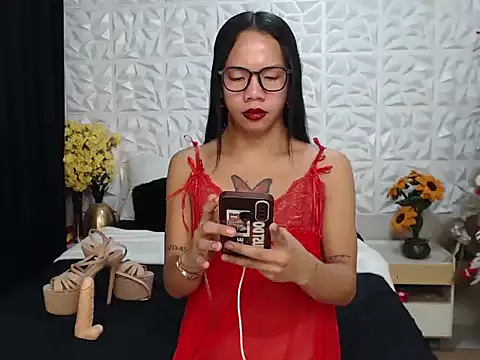 TransGoddessSofia online show from 15, 12, 2025