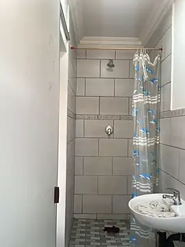 cuddlegiantbear online show from 29, 11, 2025