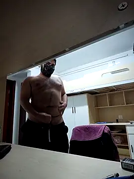 Koma001 online show from 23, 11, 2025