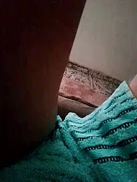 Mirellafoss online show from 29, 11, 2025