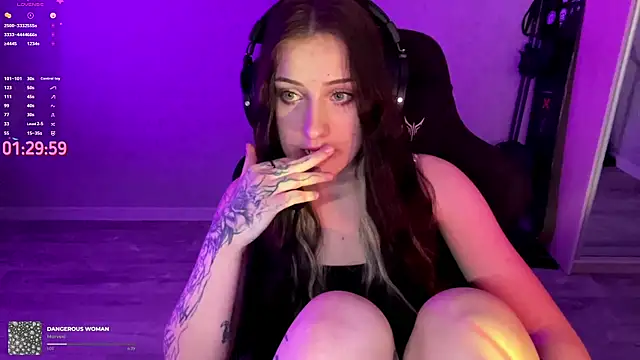 Meowluly online show from 21, 4, 2026