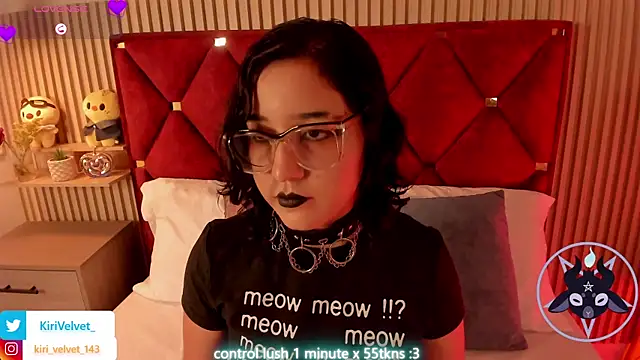 Kiri Velvet online show from 28, 5, 2026