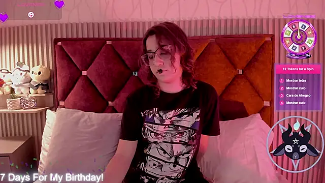 Kiri Velvet online show from 6, 5, 2026
