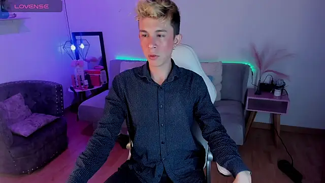 Juaan Diick online show from 4, 2, 2026