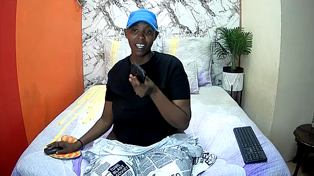 SexyCurves9 online show from 12, 4, 2026