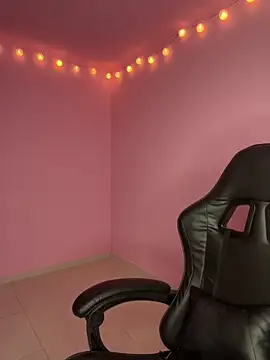 Davne  online show from 19, 12, 2025