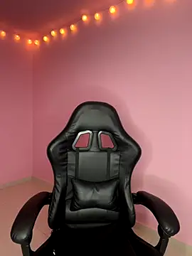 Davne  online show from 1, 12, 2025