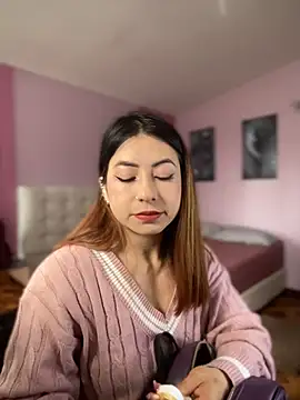 MaddieHunter online show from 18, 12, 2025