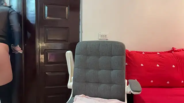 naugtysweetmargo69 online show from 13, 5, 2026