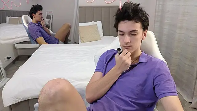 Snapshot of MoonlinSkinn chatting on 6, 2, 2026 MoonlinSkinn online show from 6, 2, 2026