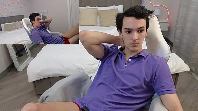 Snapshot of MoonlinSkinn chatting on 2, 2, 2026 MoonlinSkinn online show from 2, 2, 2026