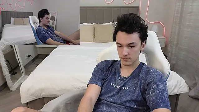 Snapshot of MoonlinSkinn chatting on 12, 2, 2026 MoonlinSkinn online show from 12, 2, 2026