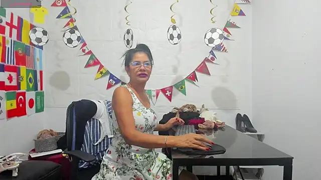 Snapshot of Miss_clarepocahose chatting on 26, 6, 2026 Miss clarepocahose online show from 26, 6, 2026