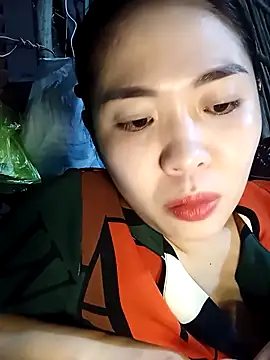 Snapshot of Lin-kute98 chatting on 15, 4, 2026 Lin-kute98 online show from 15, 4, 2026