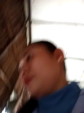 Snapshot of Lin-kute98 chatting on 7, 3, 2026 Lin-kute98 online show from 7, 3, 2026