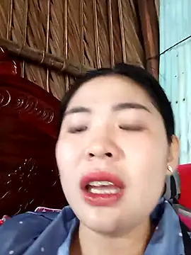 Snapshot of Lin-kute98 chatting on 8, 3, 2026 Lin-kute98 online show from 8, 3, 2026