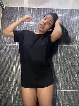 KarolRojas 22 online show from 6, 4, 2026