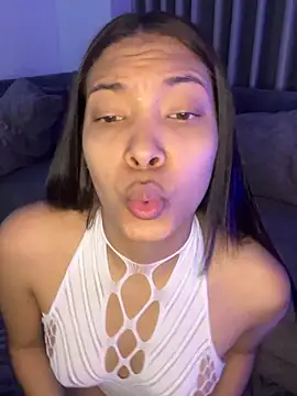 KarolRojas 22 online show from 13, 5, 2026
