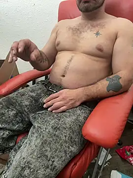 2addictivelyhorny online show from 14, 2, 2026