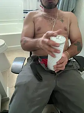 2addictivelyhorny online show from 7, 4, 2026