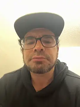 2addictivelyhorny online show from 30, 11, 2025